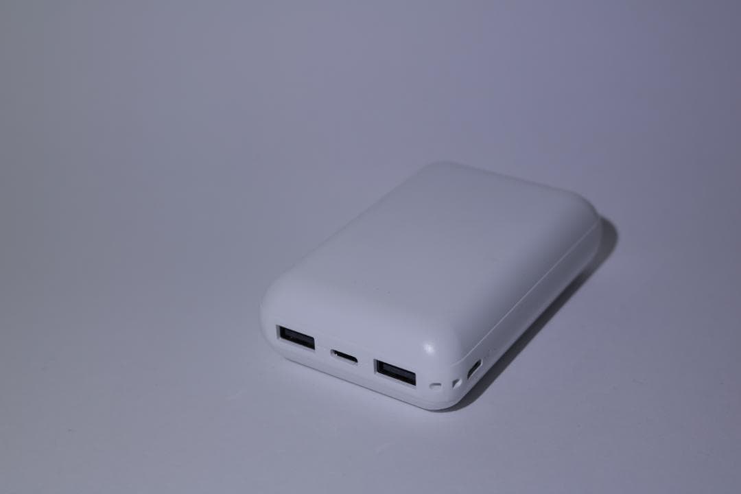 電磁波対策_モバイルバッテリー_大容量_CMC