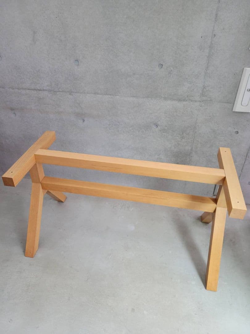 カッシーナ　　木製テーブル　ダイニングテーブル