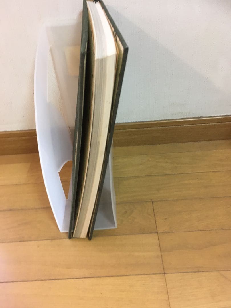 料理本　名品関西料理　四季の出会いもの　初版発行昭和58年　カバーなし