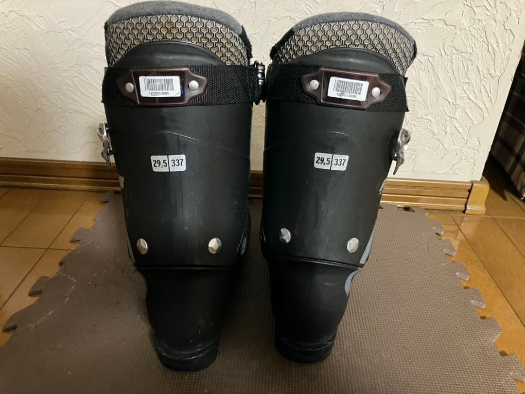 SALOMON　サロモン スキーブーツ 29.5cm 足幅広め 保温性高