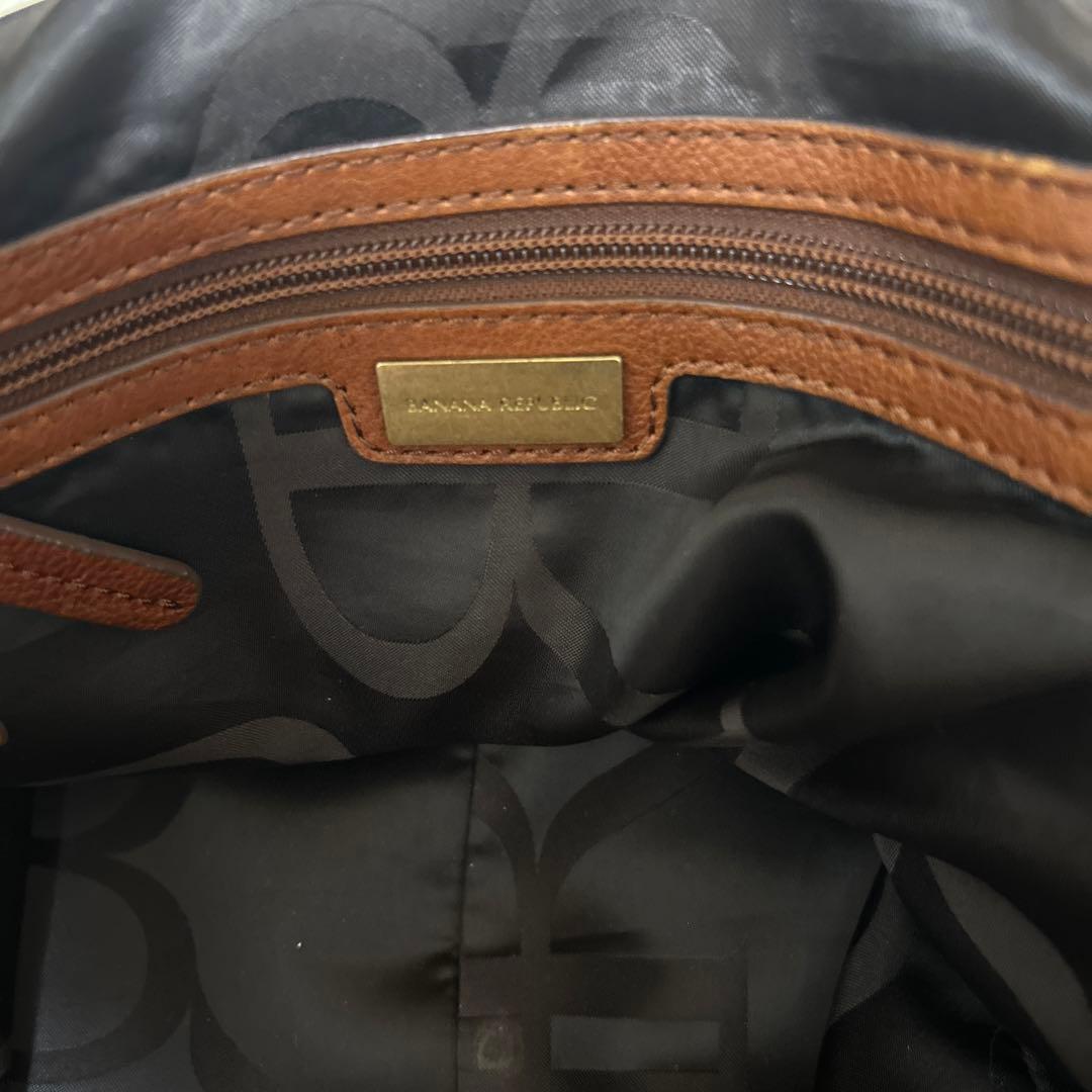 Banana Republic ￼ブラウンレザーダッフルバッグ