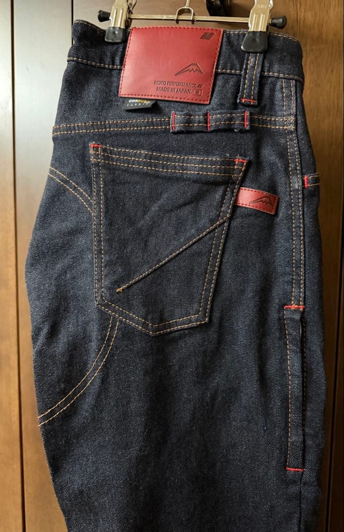 クシタニ 女性用 デニムパンツ L 新品 膝ガード付き 日本製