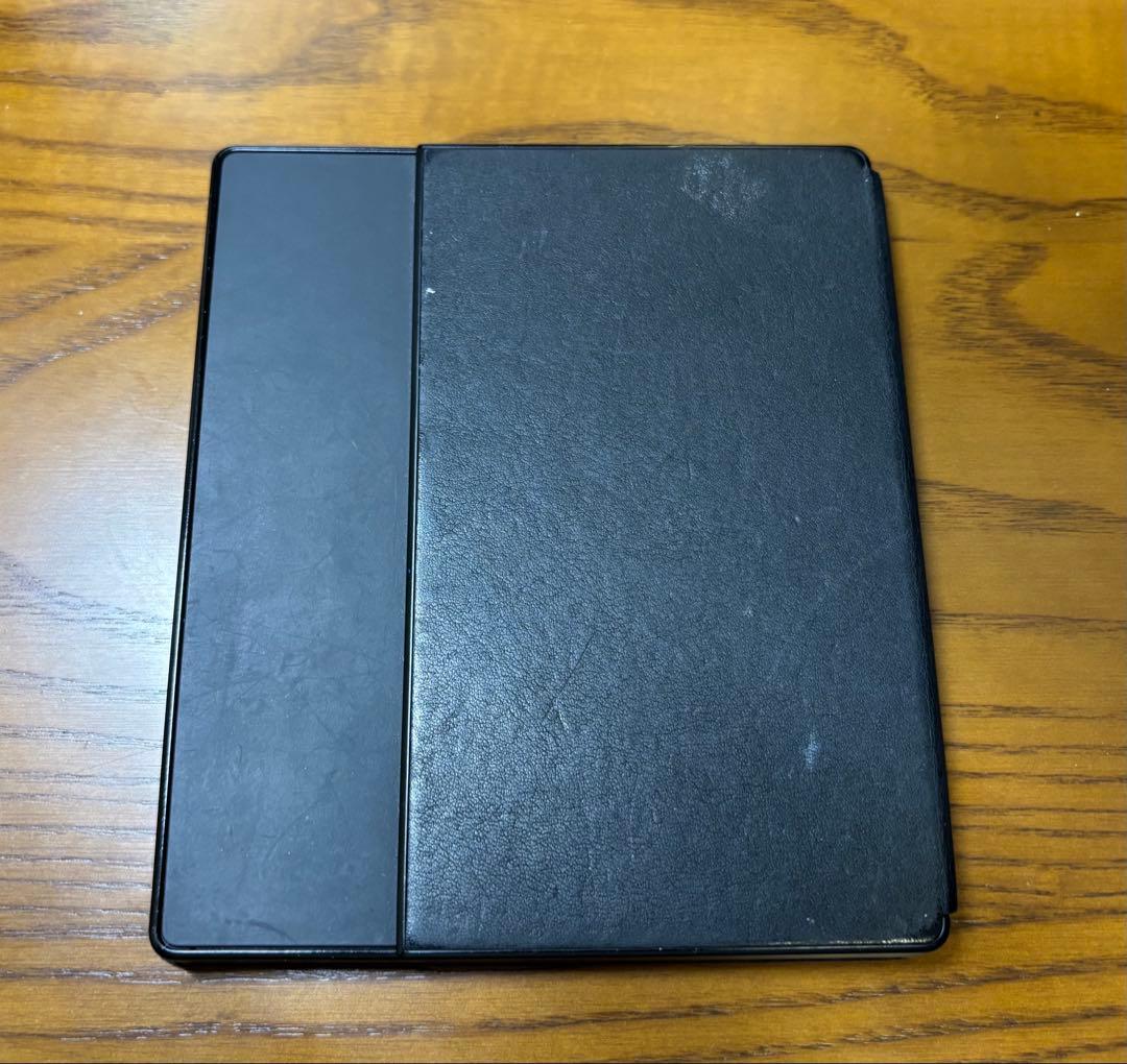 L*y様 Kindle Oasis 第8世代 本体のみ 4GB 広告なし