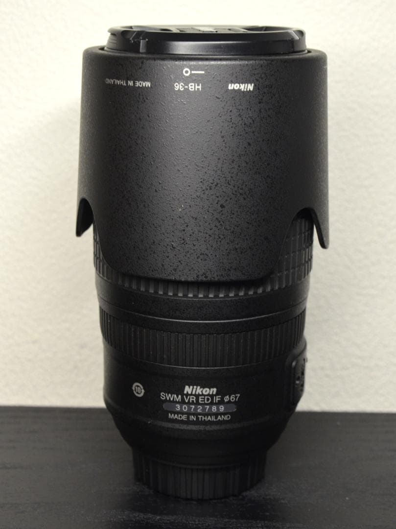 Nikon NIKKOR 70-300mm f4.5-5.6 ズームレンズ