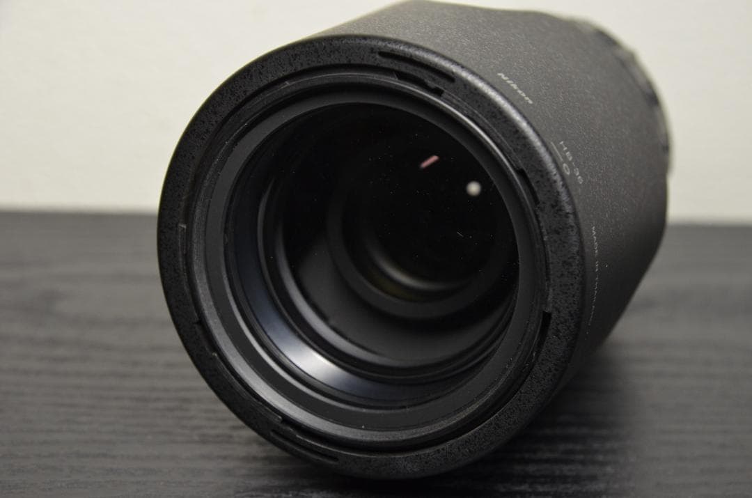 Nikon NIKKOR 70-300mm f4.5-5.6 ズームレンズ