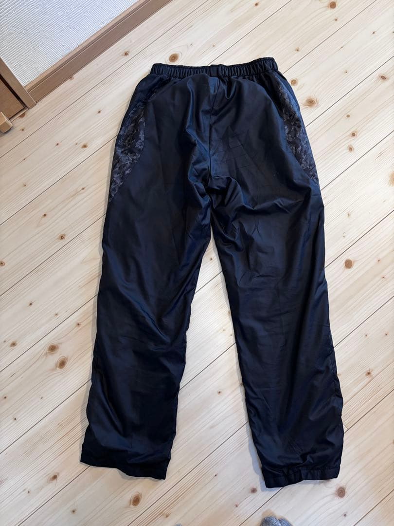 ミズノプロ ブレスサーモ ウィンドブレーカー　セットアップ カモフラ　迷彩