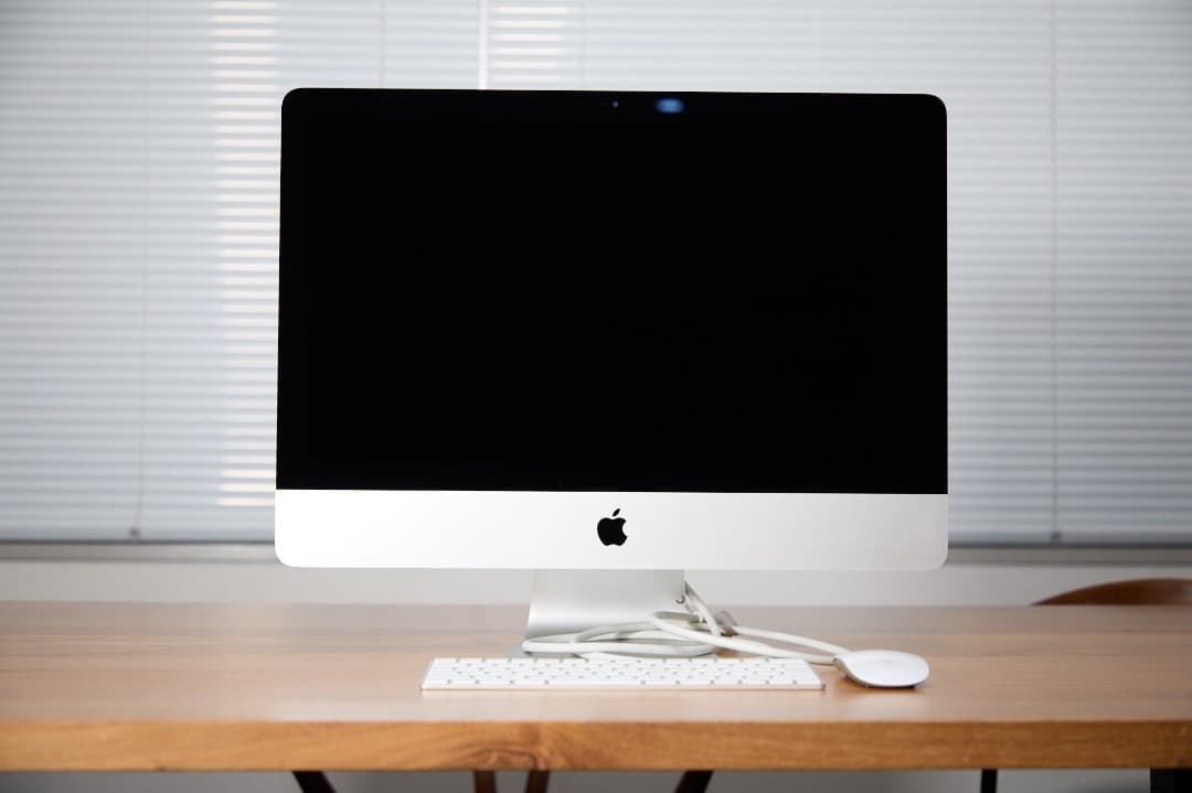 Apple iMac 21.5インチ 2017 キーボード・マウス付き