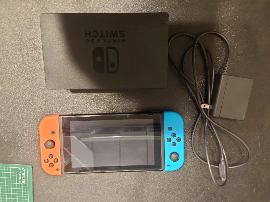 【お得】Switch＋大乱闘スマッシュブラザーズ SP＋Joy-Conセット