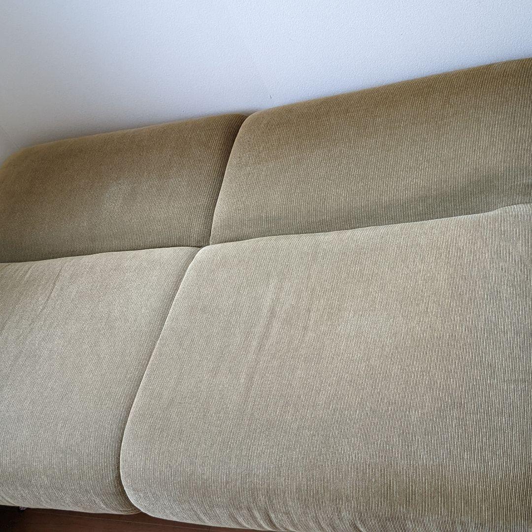 ソファーベッド シングル 明るめのカーキ 4年ほど使用