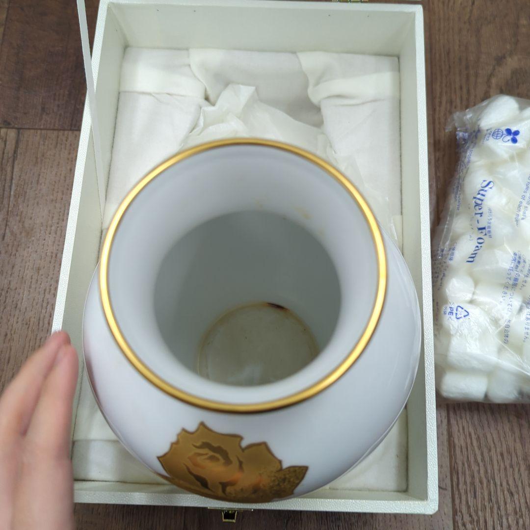 新品未使用　大倉陶園　金蝕バラ　28cm花器