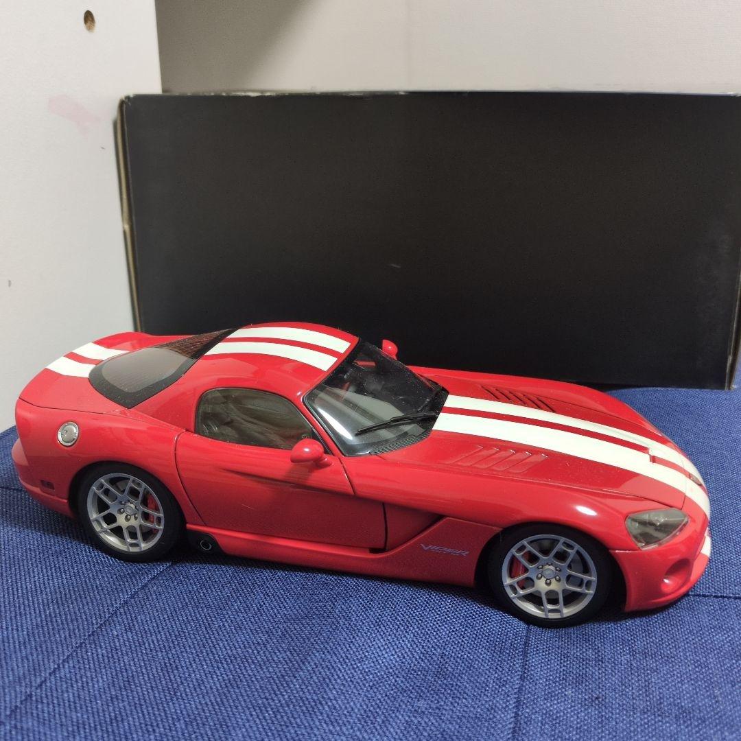dodge viper SRT10 coupe オートアート 1/18 2008
