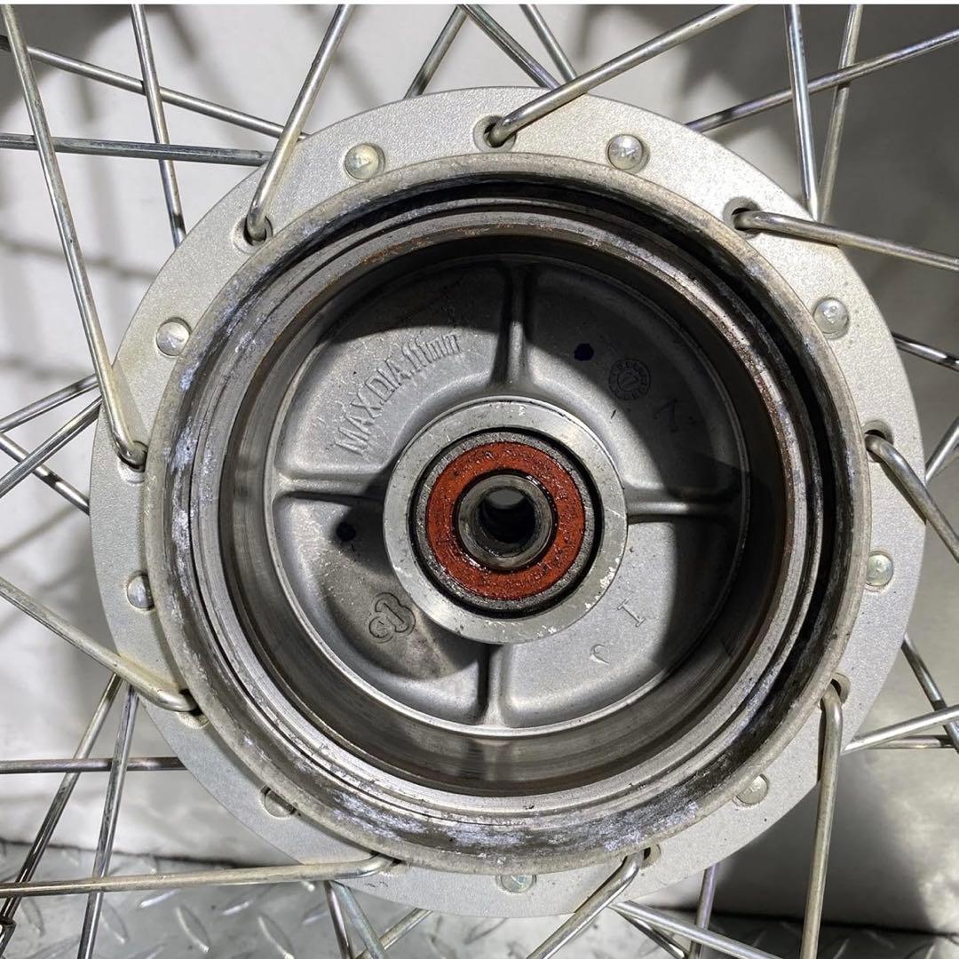 スーパーカブ110プロ リアホイール