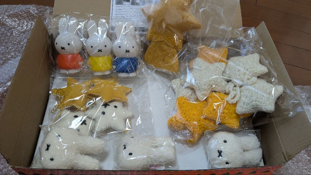 ミッフィー　クリスマスオーナメントとお正月飾り