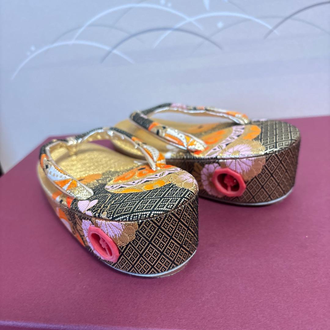 【美品】七五三用金色×ブラック　帯小物セット