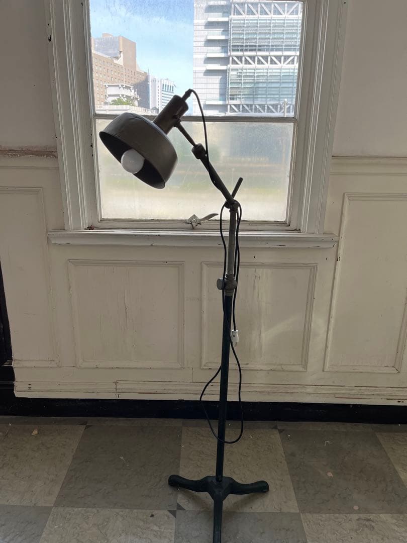 アンティーク工業用フロアライトブルックリン