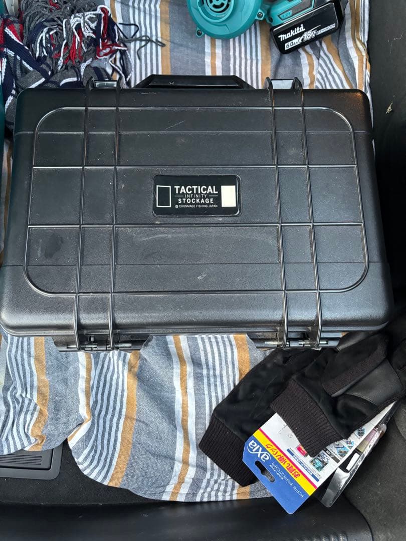 超美品:DAIWA 23SALTIGA 5000-XH 。リールボックス付