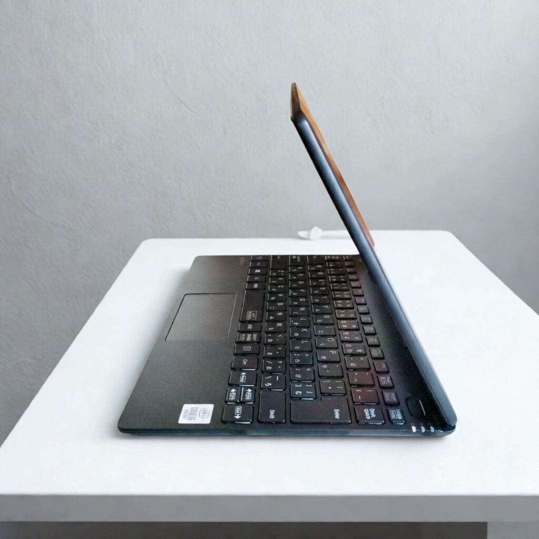 快速★NEC VersaPro 第10世代i5 8GB SSD256GB 超軽量