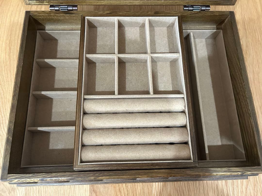 パリの雑貨屋さん　アクセサリーケース　ジュエリーケース