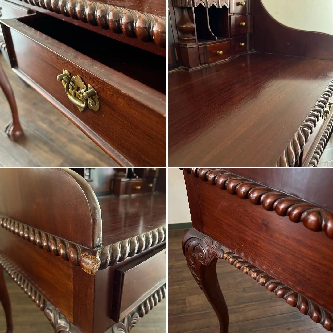 k233r124 猫脚と彫刻が施されたアンティーク調の木製ライティングデスク