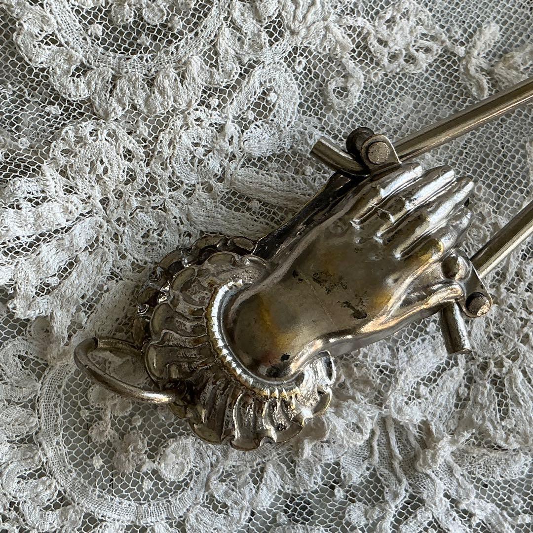 【超希少】１９世紀　フランスアンティーク　リフタークリップ　ハンドモチーフ