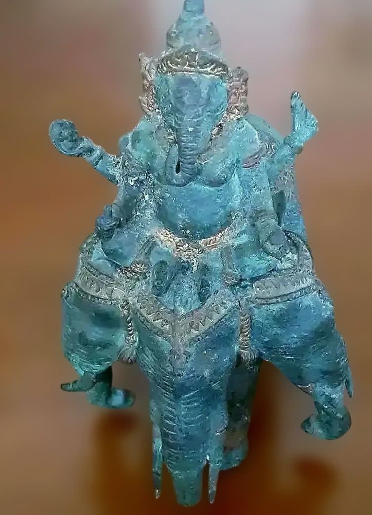 ガネーシャ座∴象