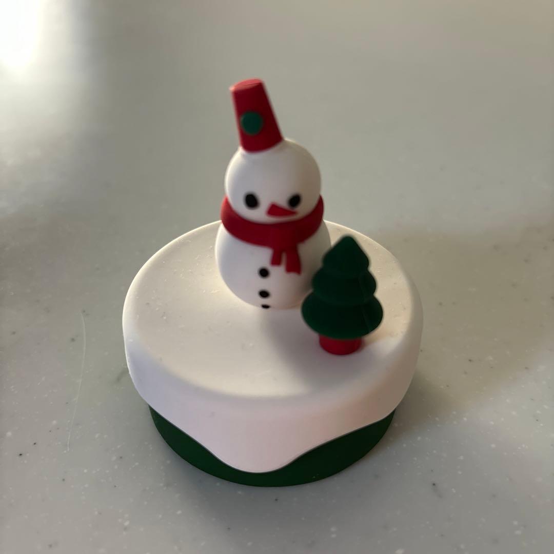 スターバックス クリスマスボトル　雪だるまとクリスマスツリー