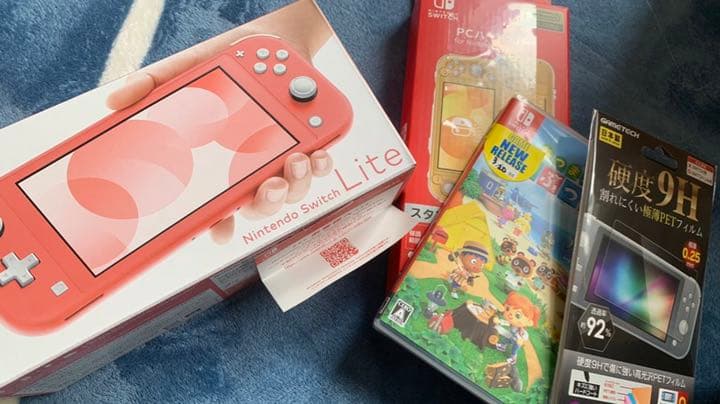 スイッチライトコーラル　三年保証付き　あつもり