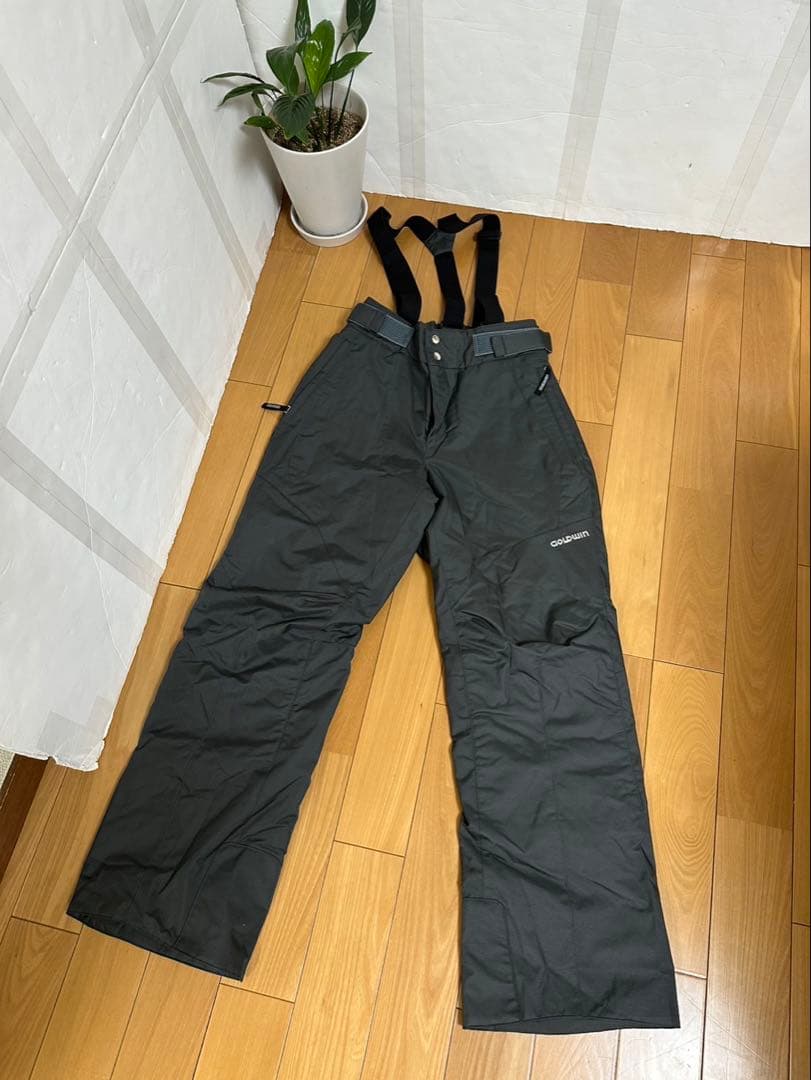 ゴールドウィン　スキーウェア　セットアップ　上下　ウェアL パンツXL