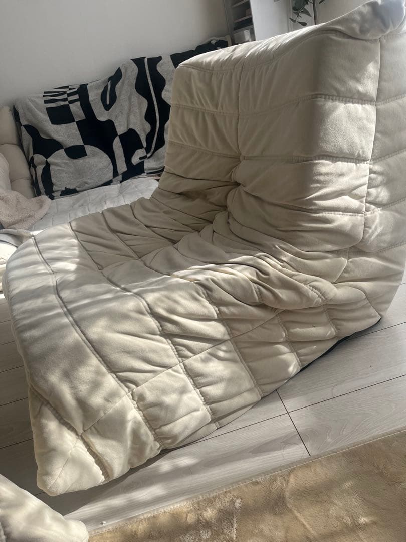 リーンロゼ トーゴ風リプロダクト ソファ＆オットマン