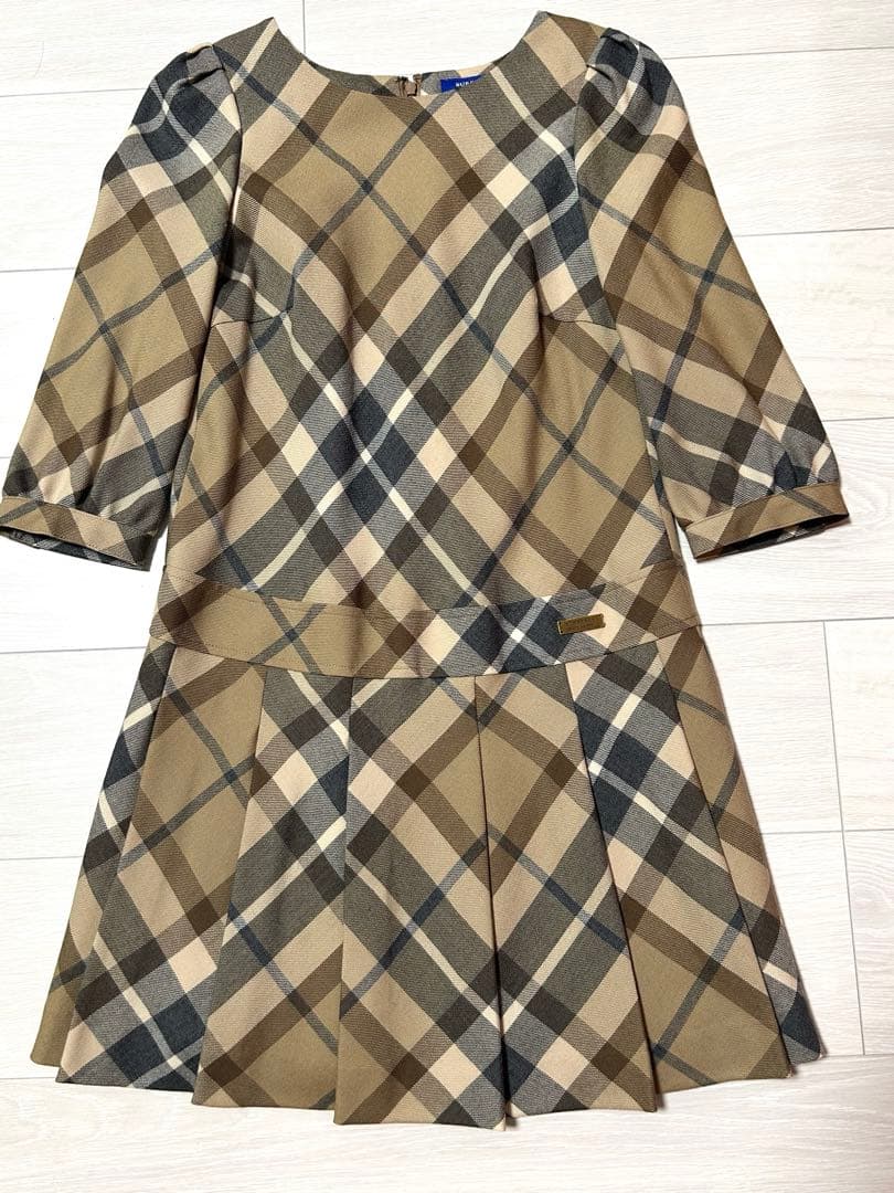美品BURBERRYノバチェック ウール ワンピース 七分袖 36 色違い2点