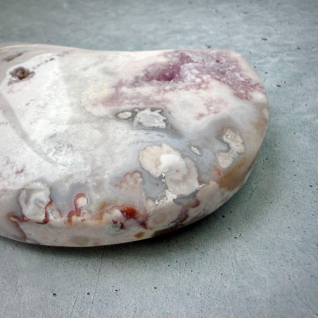 【桜結晶の月】桜瑪瑙×ピンクアメジスト 共生ムーン（台座付き）