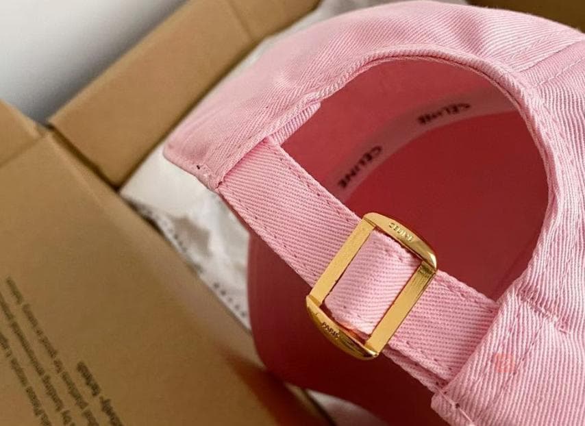 CELINE ピンク ベースボールキャップ セリーヌキャップ