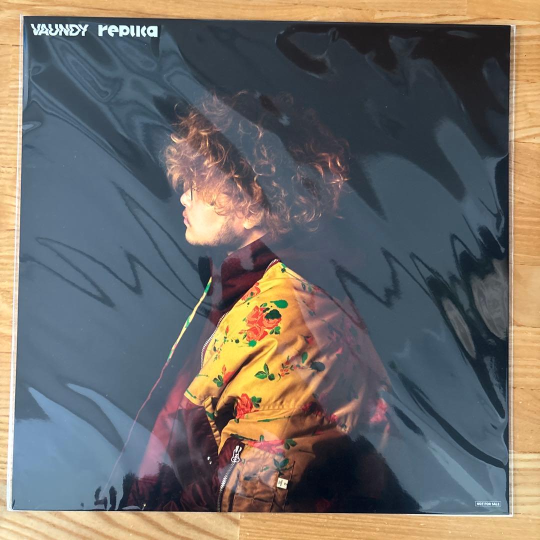 Vaundy replica レコード　メガジャケ付き