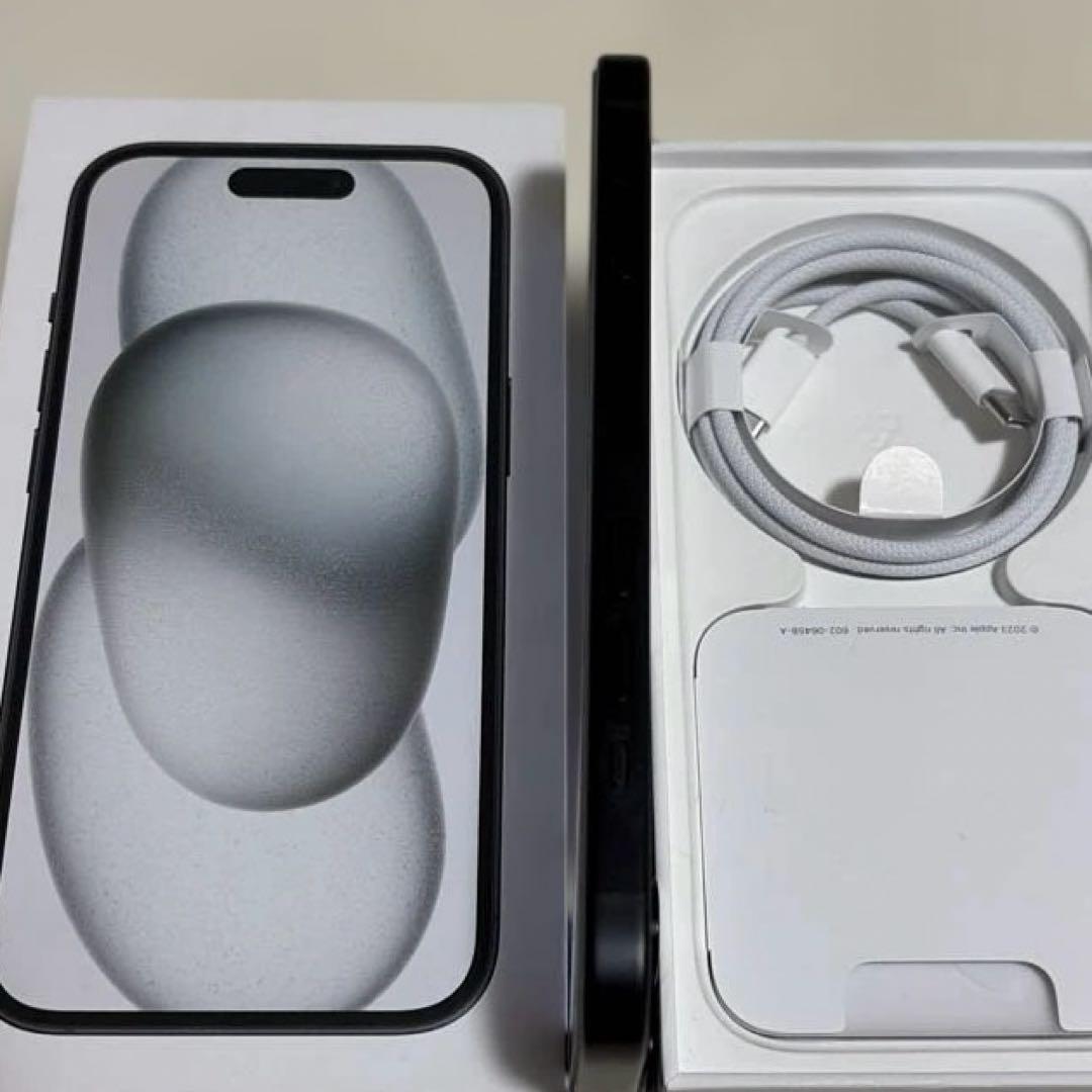 iPhone15 128GB 本体ブラック　美品