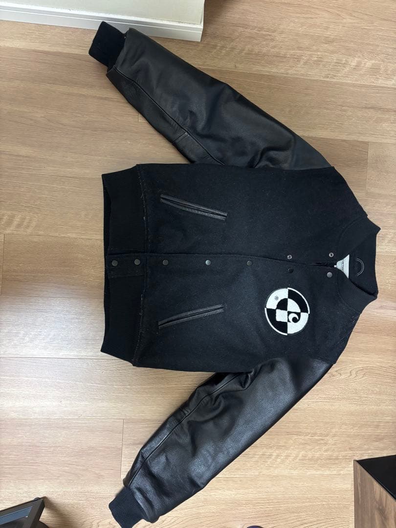 carhartt wip スタジャン