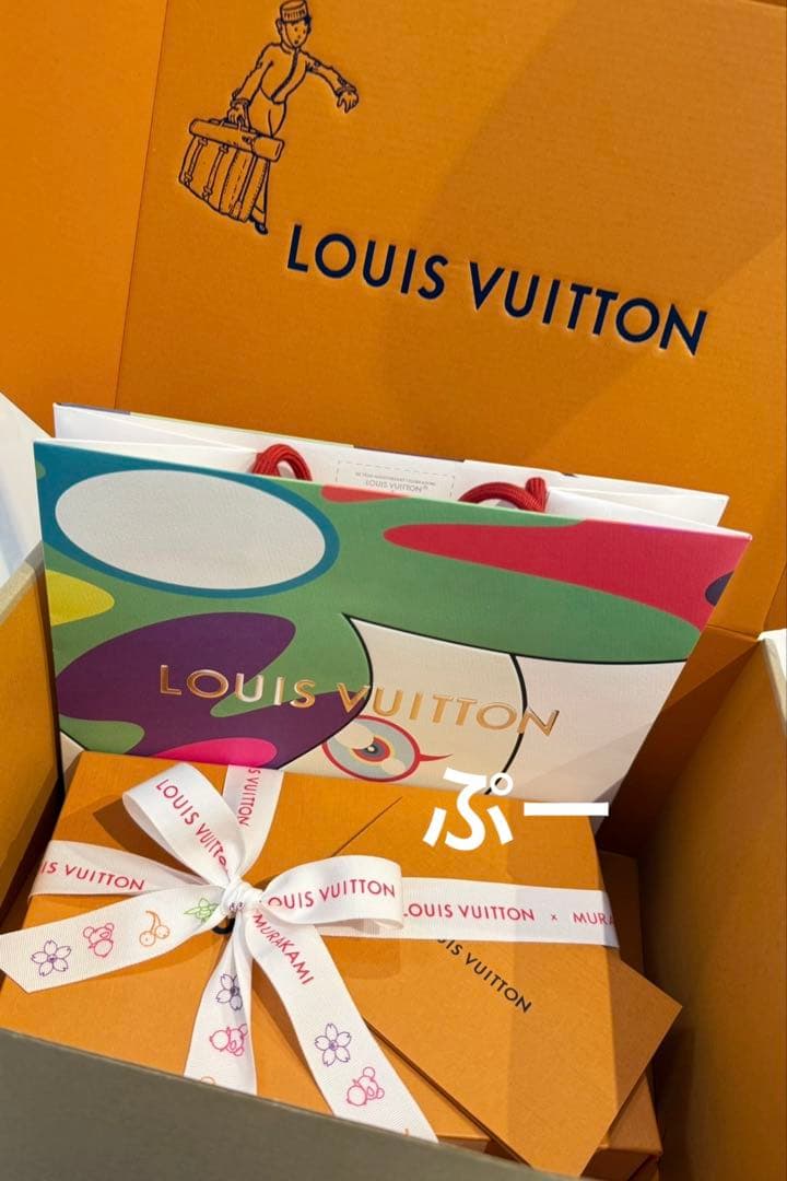 ルイヴィトン　村上隆　スマホショルダーバック　新品未使用品！