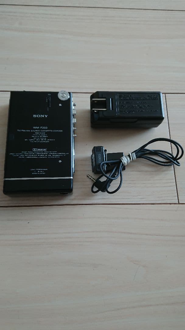 【週末価格】ジャンクSONY ウォークマン WM-F203 カセットプレーヤー