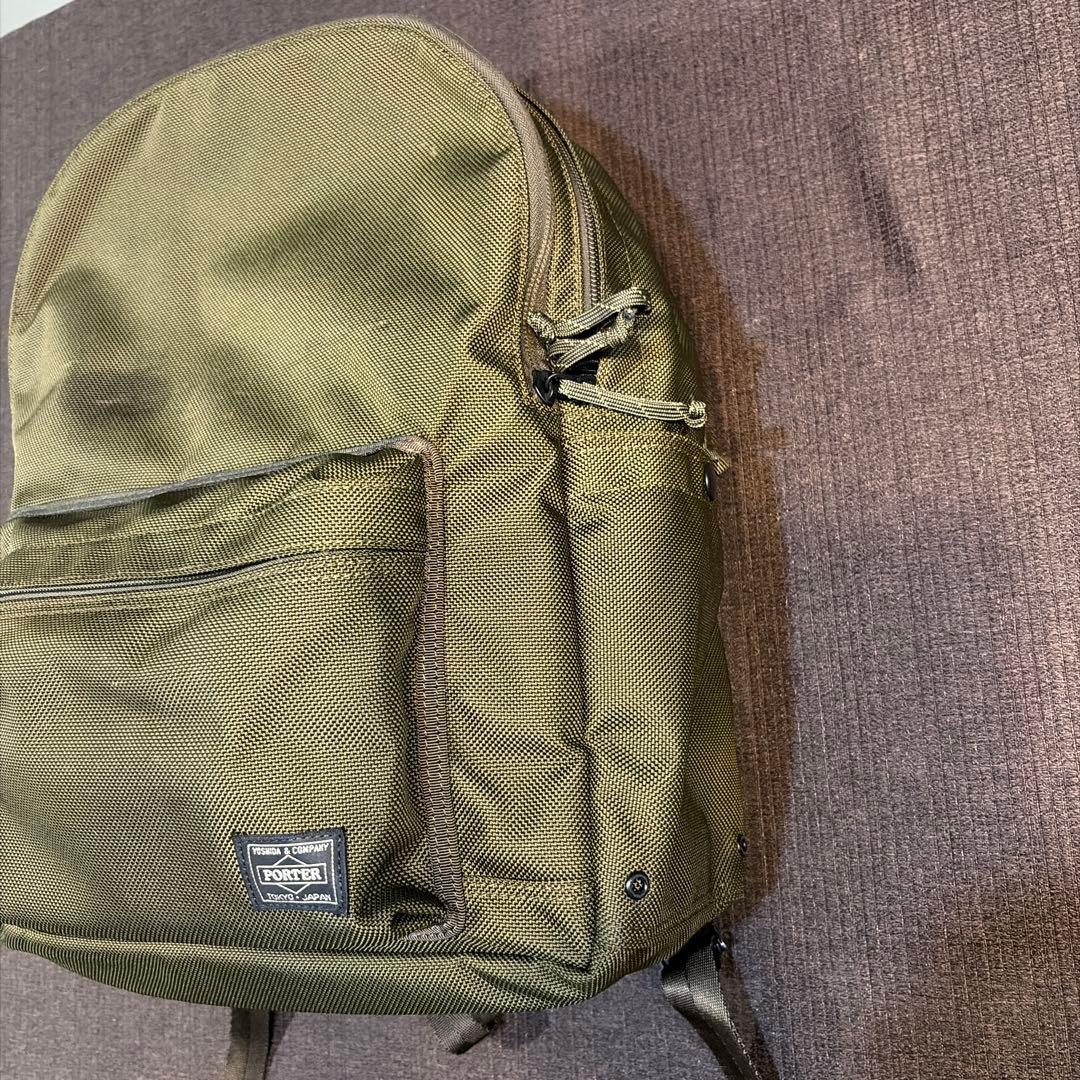 大幅値下げ！吉田カバンPORTER EXPLORER DAYPACK(M)