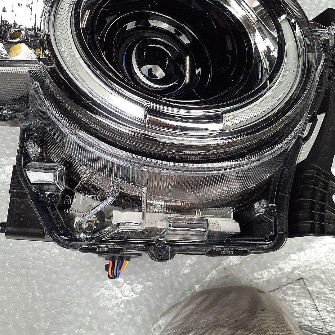 愛車ハスラー　右　ヘッドライト　92 LED