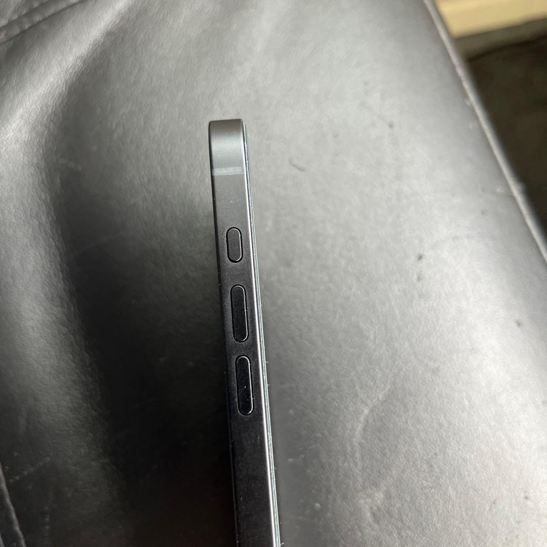 iPhone16e ブラック　128GB SIMフリー