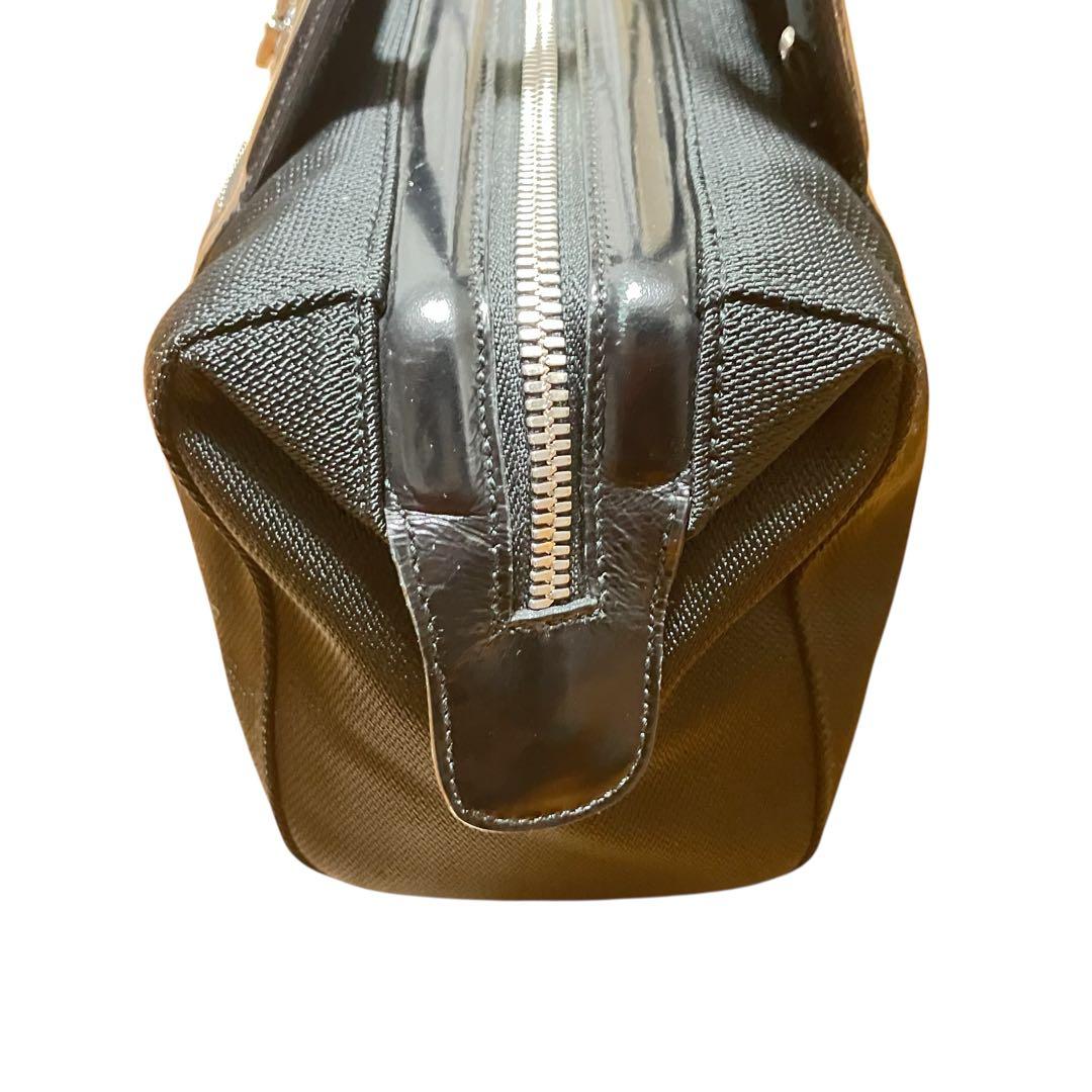 Salvatore Ferragamo【サルバトーレフェラガモ】ハンドバッグ