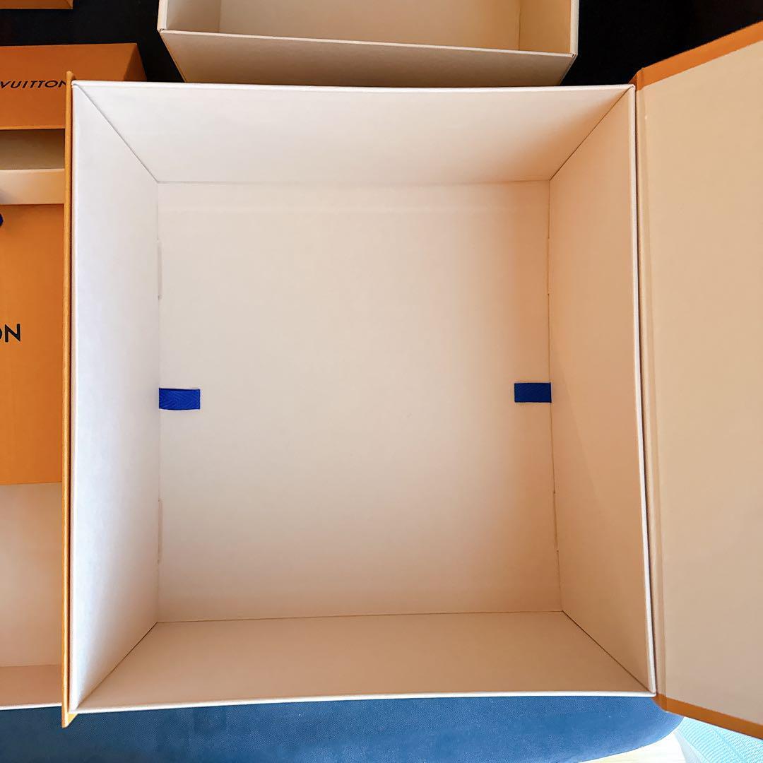 ルイ・ヴィトン　空箱８個　保存袋12個　リボン5点　合計25点セット① まとめ売