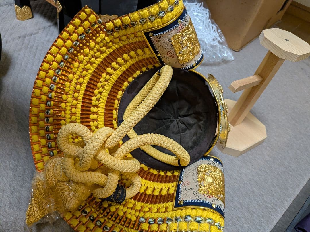 伝統的な五月人形 兜