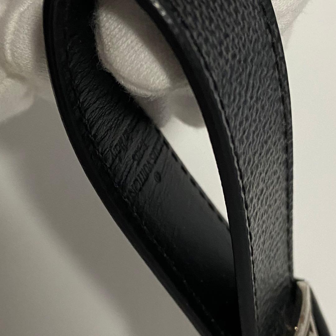 ☆ルイヴィトン ダミエ グラフィット キーホルダー ドラゴンヌ☆