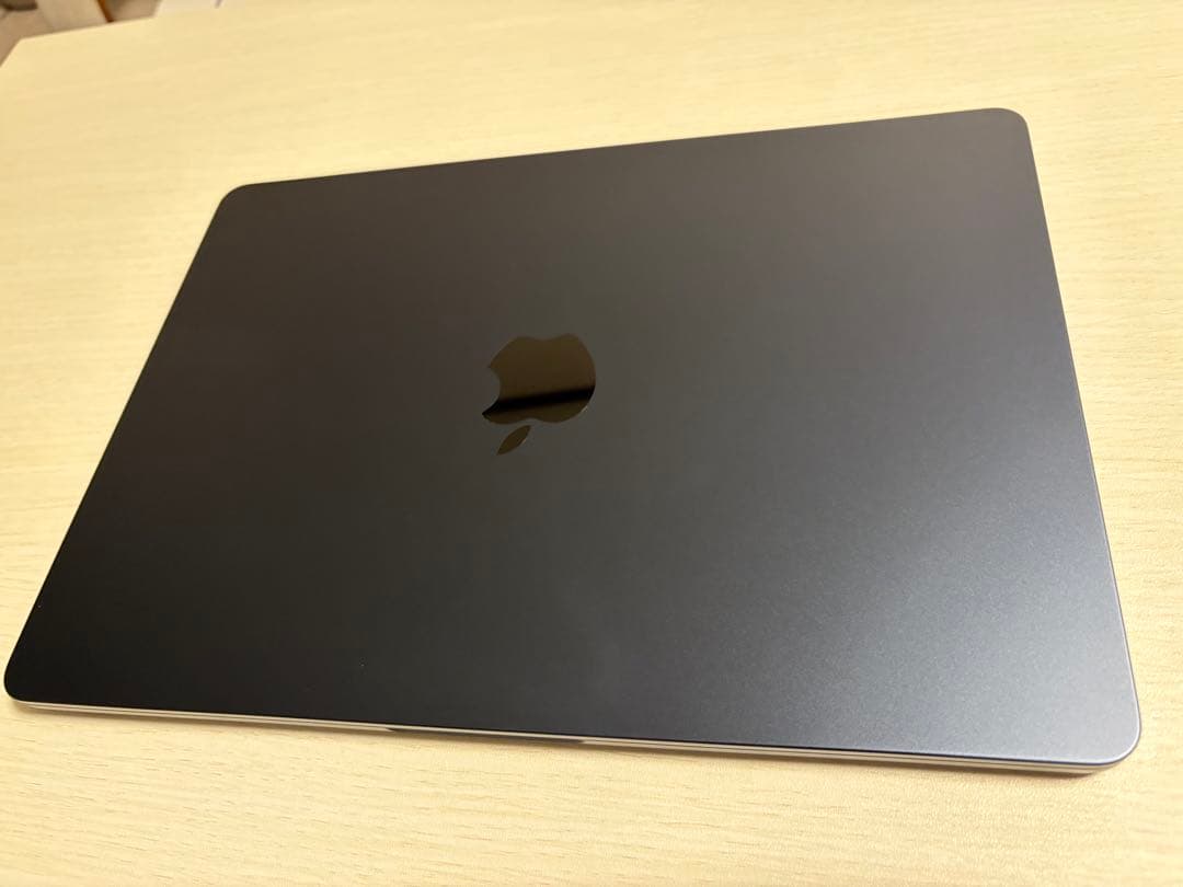 【ほぼ新品】Apple MacBook Air M2 13インチ256G