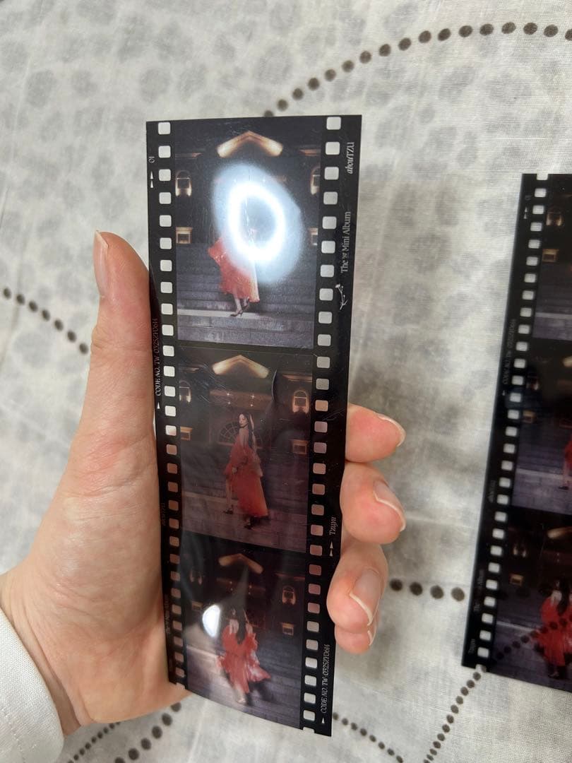 ツウィ うちわ ポスター アルバム aboutzu ラントレ まとめ売り