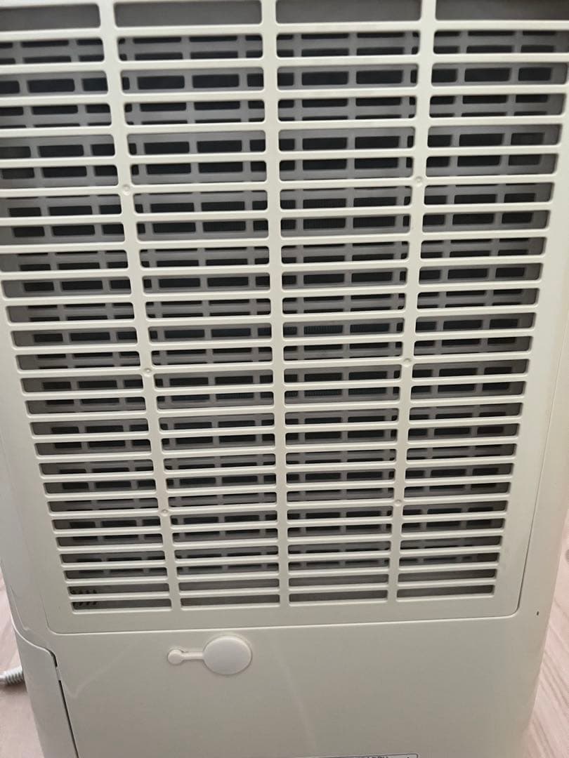 SHARP シャープ衣類乾燥除湿機 CV-G120-W 2017年製　説明書つき