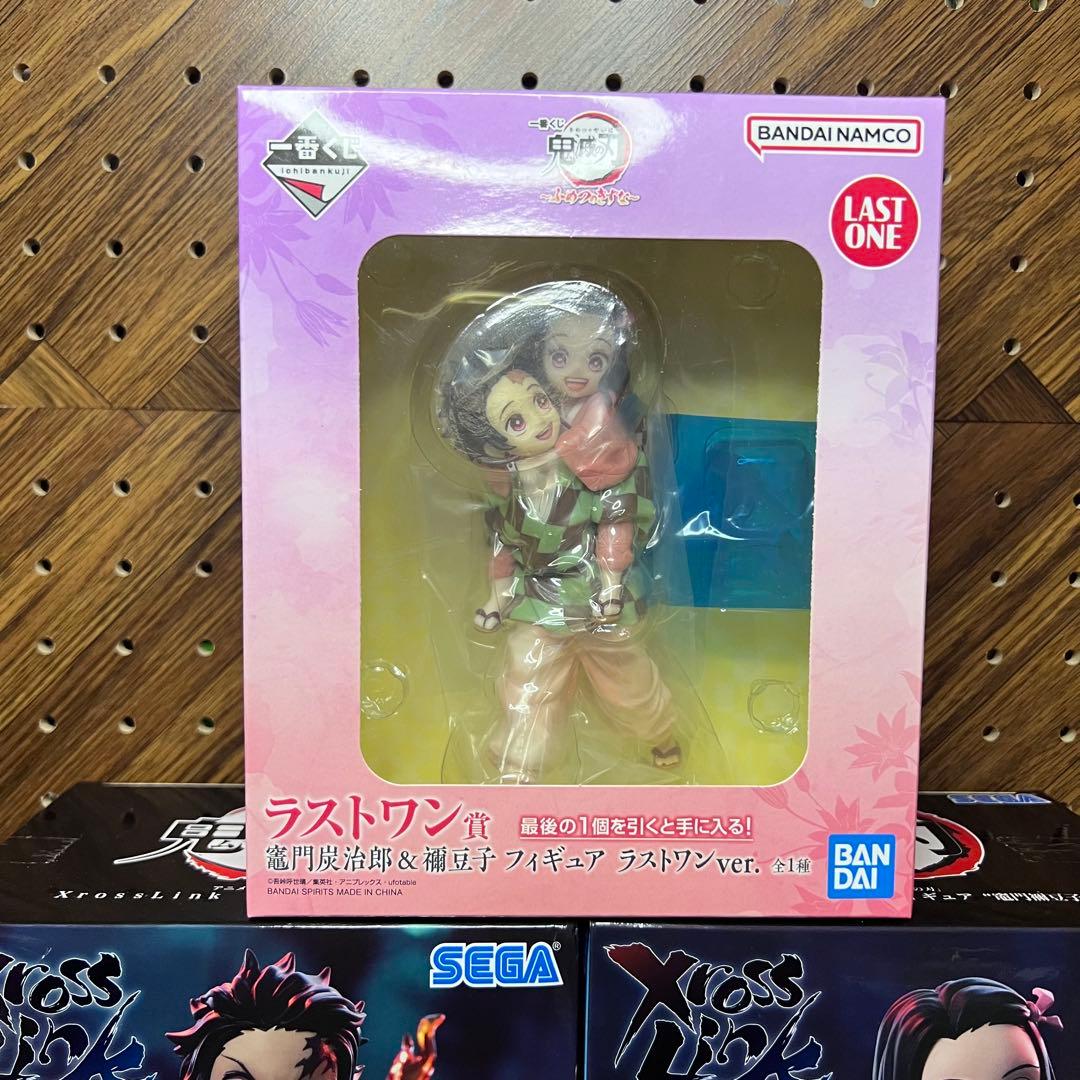 鬼滅の刃 フィギュアXross 炭治郎　禰豆子　一番くじ ふめつのきずな