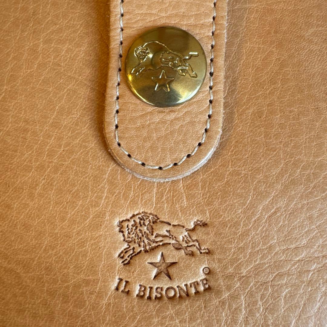 【新品】IL BISONTE コンチョストラップ 長財布 ヌメ ナチュラル☆