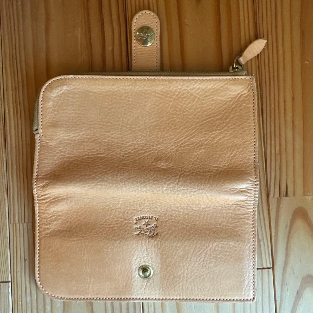 【新品】IL BISONTE コンチョストラップ 長財布 ヌメ ナチュラル☆